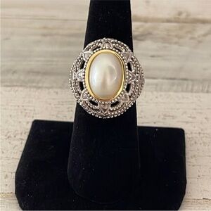 Stunning Judith Ripka Sterling/18K Pearl Ring. Sz 7. Rare Ripka piece.